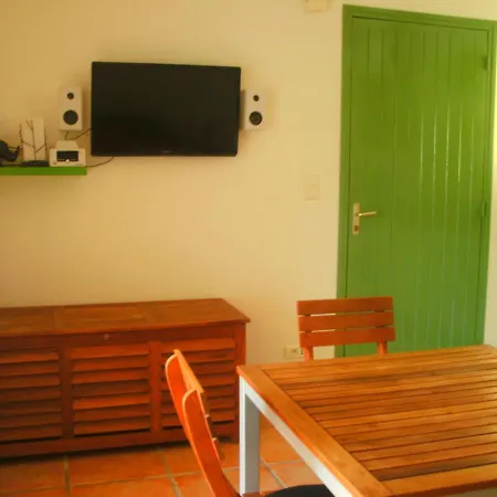 Location St Flo Apartment *